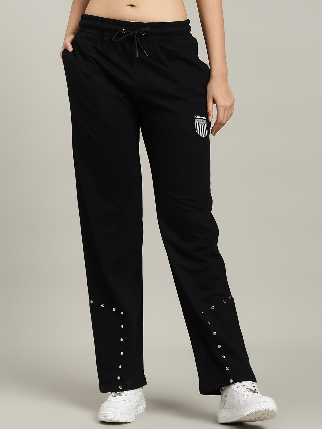 WOMEN'S STUNNER RELAXED FIT JOGGER (BLACK)
