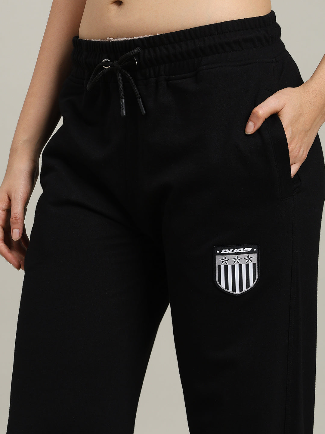 WOMEN'S STUNNER RELAXED FIT JOGGER (BLACK)