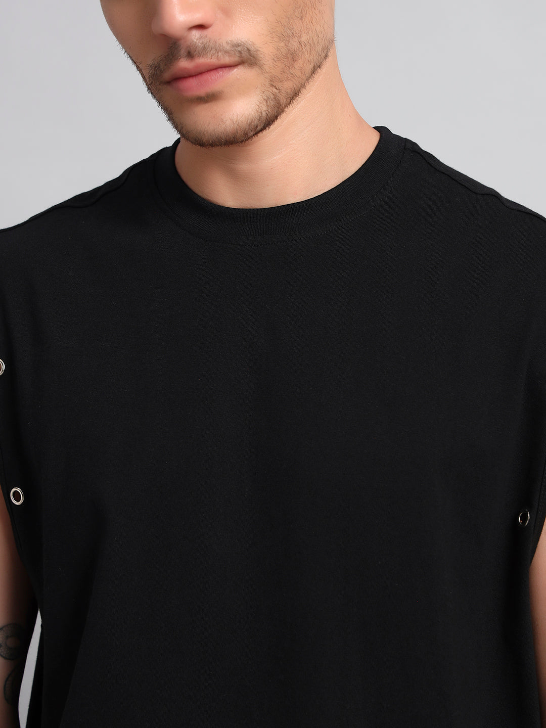 ALVEN OVERSIZED T-SHIRT (BLACK)
