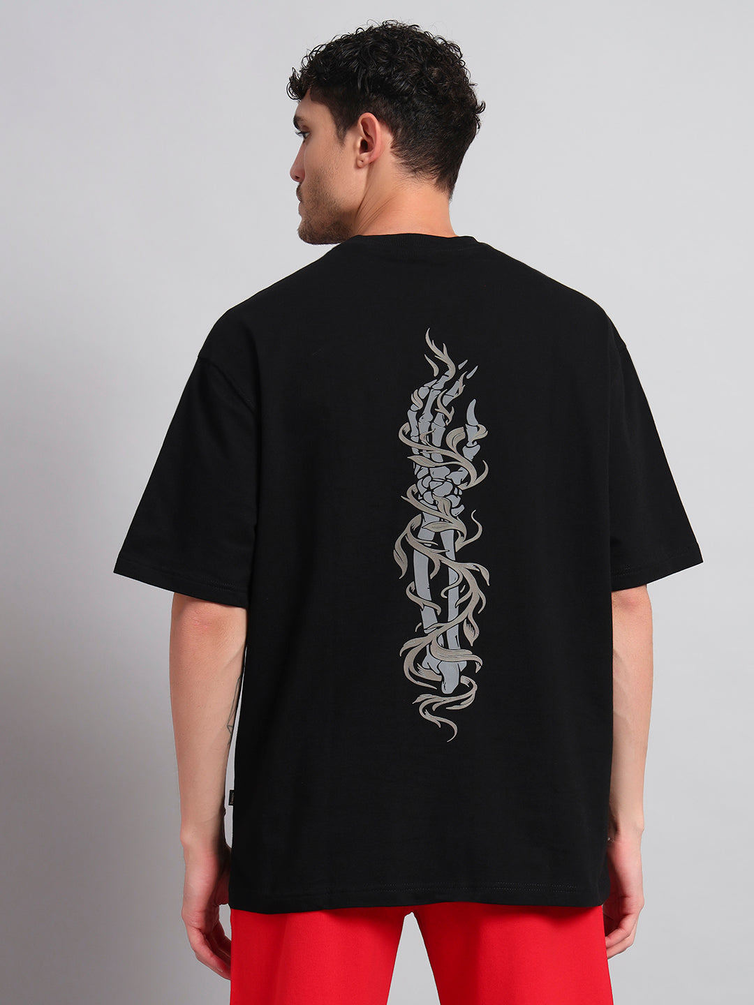 JELVIN OVER-SIZED T-SHIRT (BLACK)