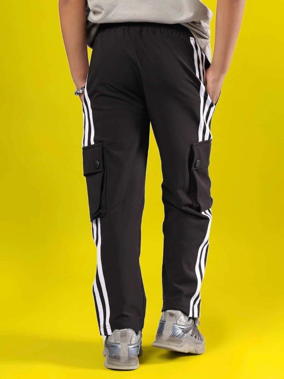 NOVA JOGGER FOR BOYS & GIRLS (BLACK)