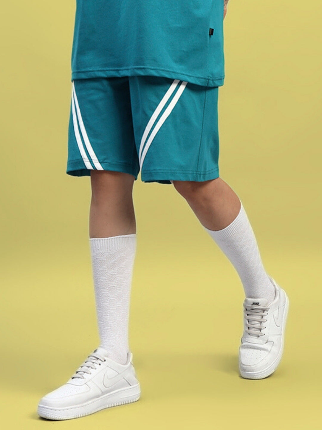 WOMEN'S STAR JUMPER REGULAR FIT SHORTS (TEAL)