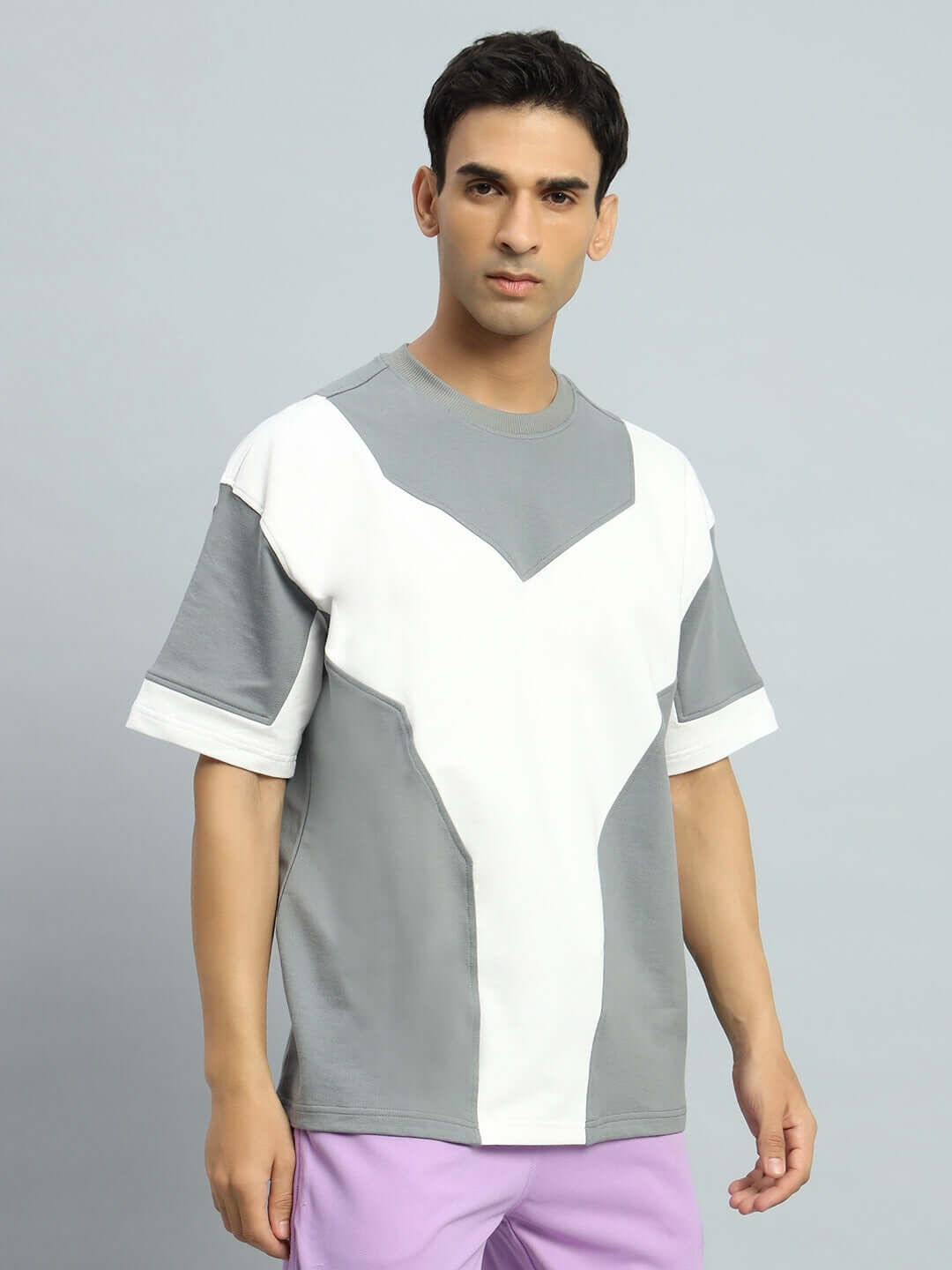 SPHERE OVER-SIZED T-SHIRT GREY WHITE with premium heavy gauge fabric made of 97% cotton and 3% elastane featuring a unique design.