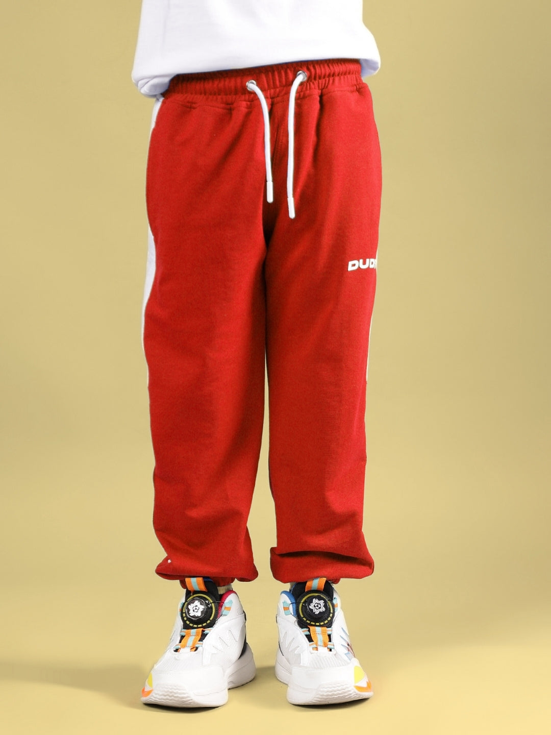 SKATER BANANA CO-ORD FOR BOYS & GIRLS (WHITE-RED)