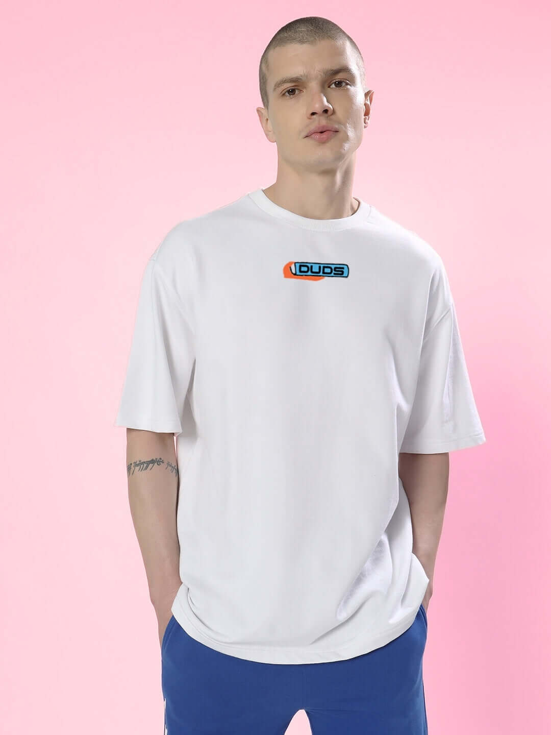 ROBO SHARK OVER-SIZED T-SHIRT WHITE in premium cotton fabric on male model, perfect for casual style.