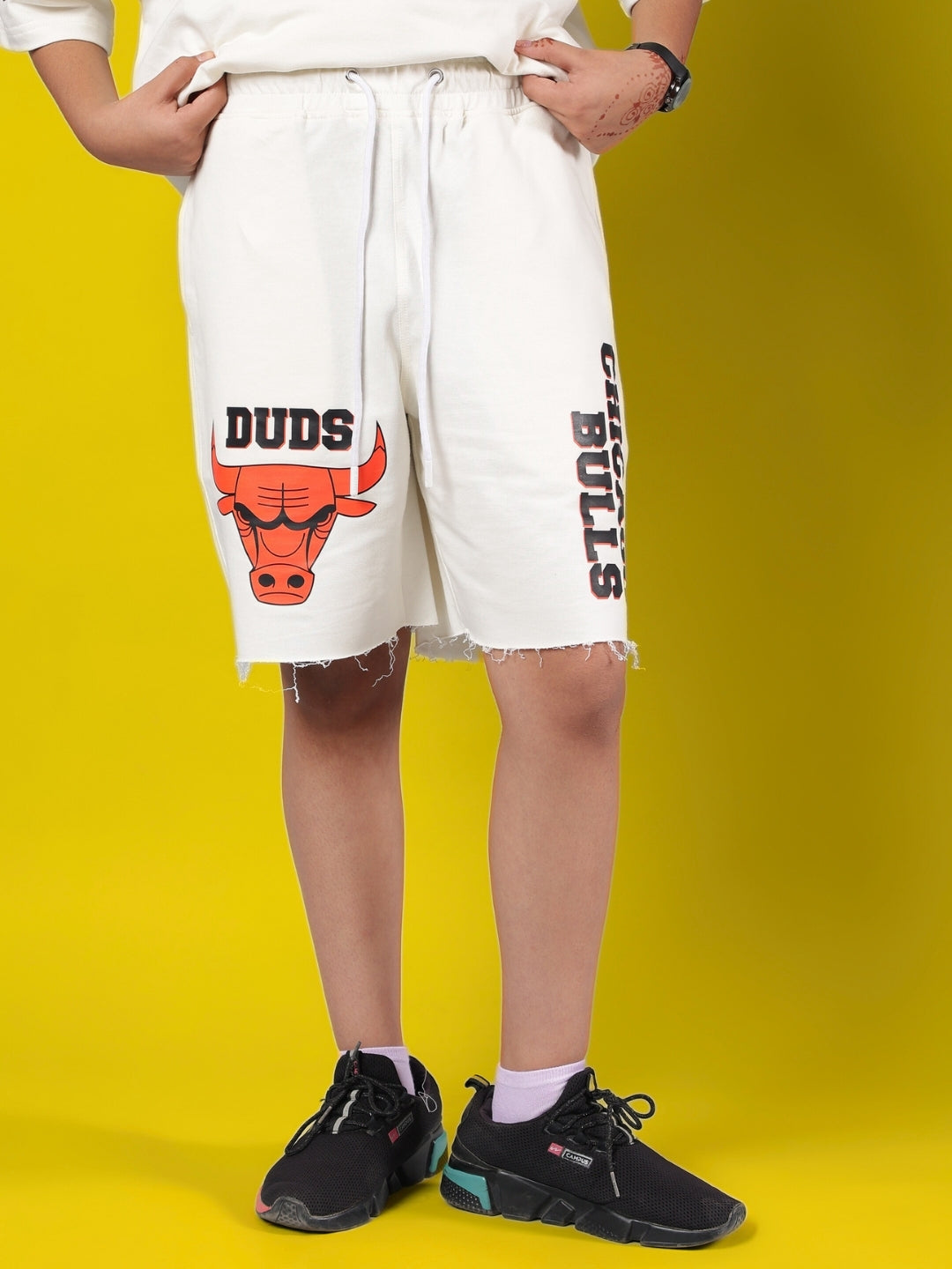 BLAZE BULLS SHORTS FOR BOYS & GIRLS (OFF-WHITE)