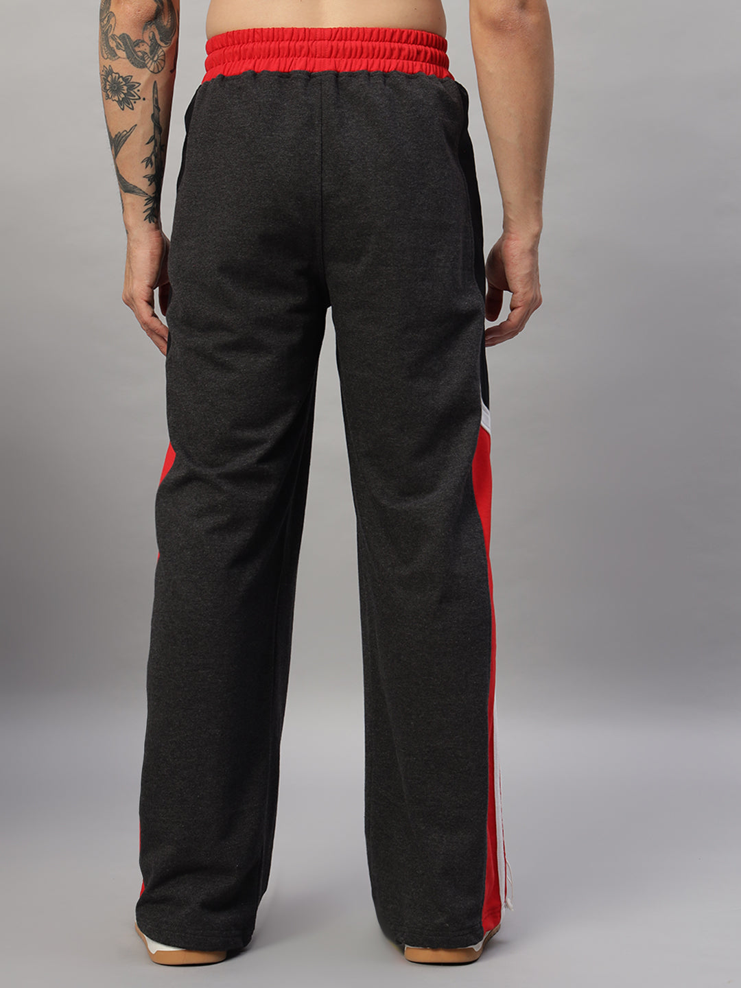 SNICKER RELAXED-FIT JOGGERS (D GREY-RED)
