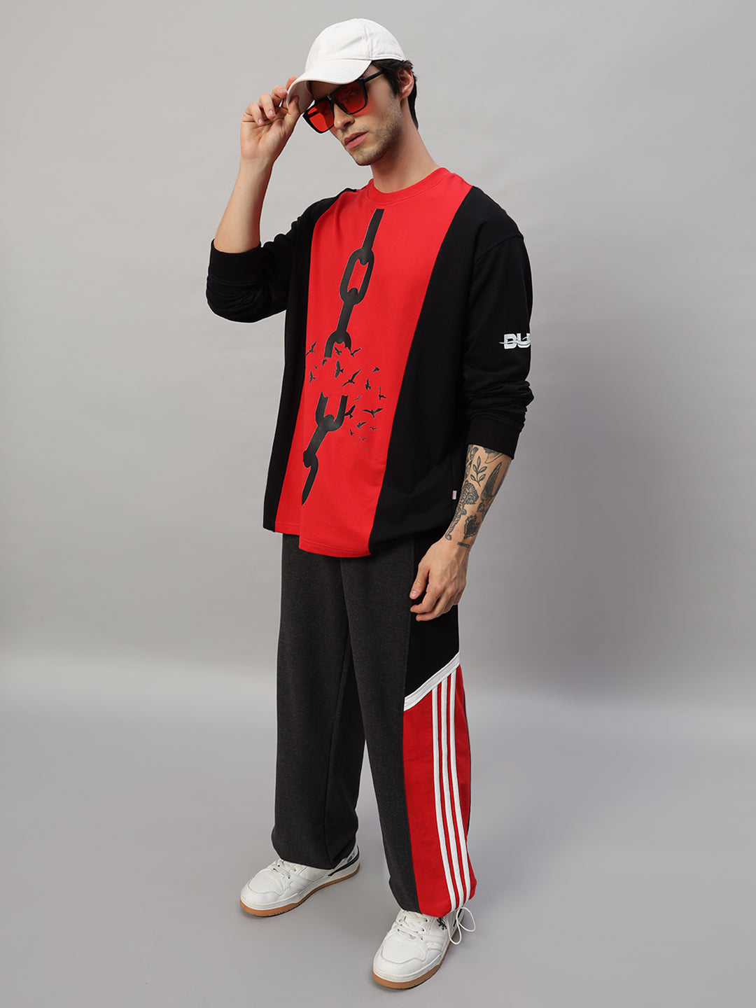 SNICKER RELAXED-FIT JOGGERS (D GREY-RED)
