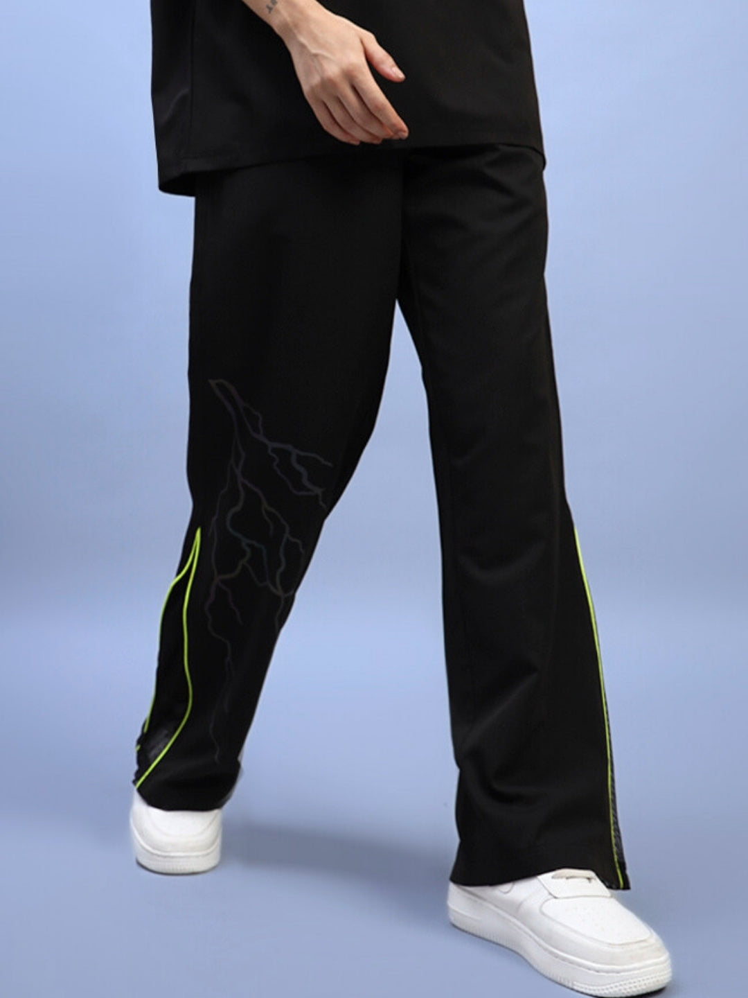 WOMEN'S SALVO RELAXED-FIT JOGGERS (BLACK)