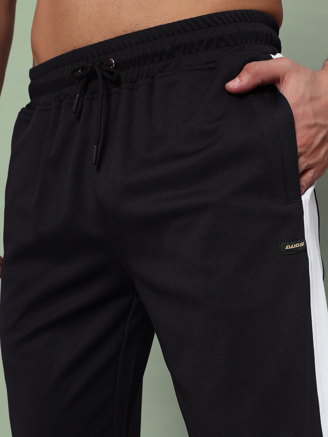 EUPHORIA JOGGERS (BLACK-WHITE)