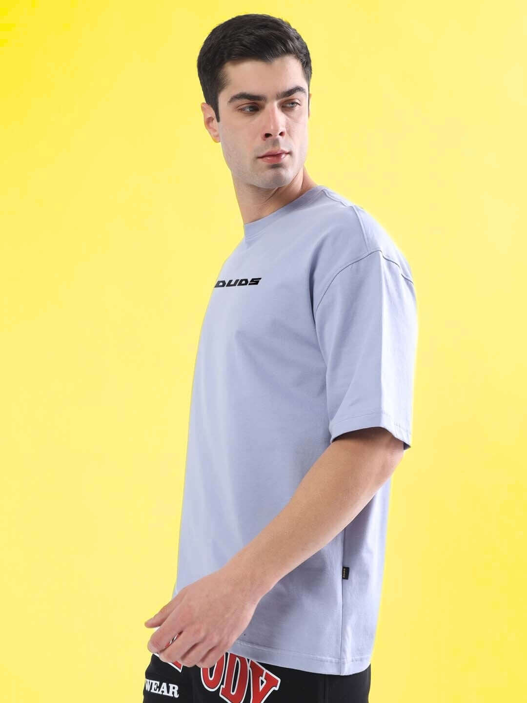 FIND YOUR WAY OVER-SIZED T-SHIRT LILAC worn by a model, showcasing premium heavy gauge fabric and 100% cotton material.