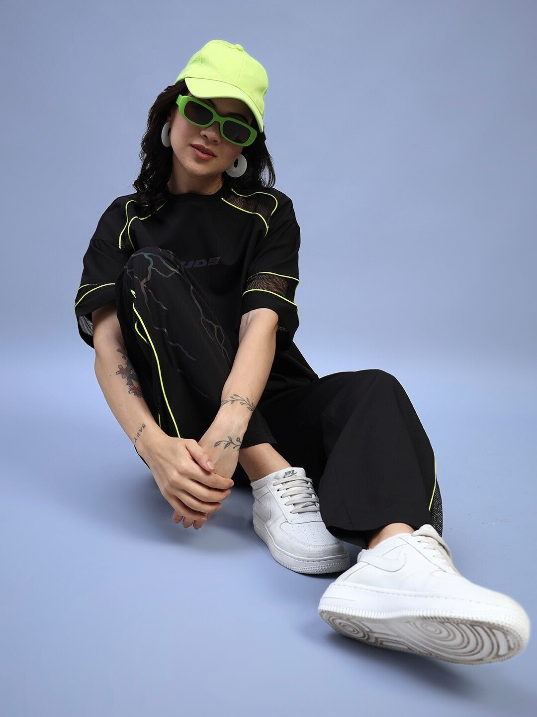 WOMEN'S SALVO REGULAR FIT T-SHIRT (BLACK)
