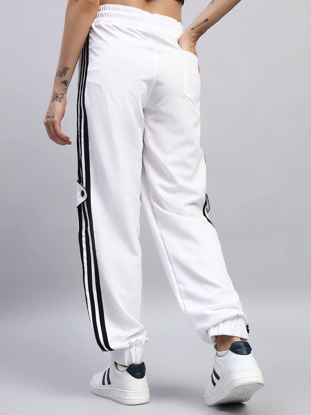 WOMEN'S BOLSON STRIPES RELAXED-FIT JOGGERS (WHITE)