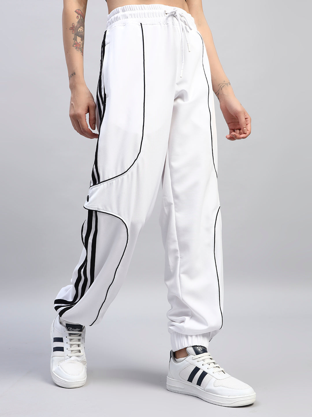 WOMEN'S BOLSON STRIPES RELAXED-FIT JOGGERS (WHITE)