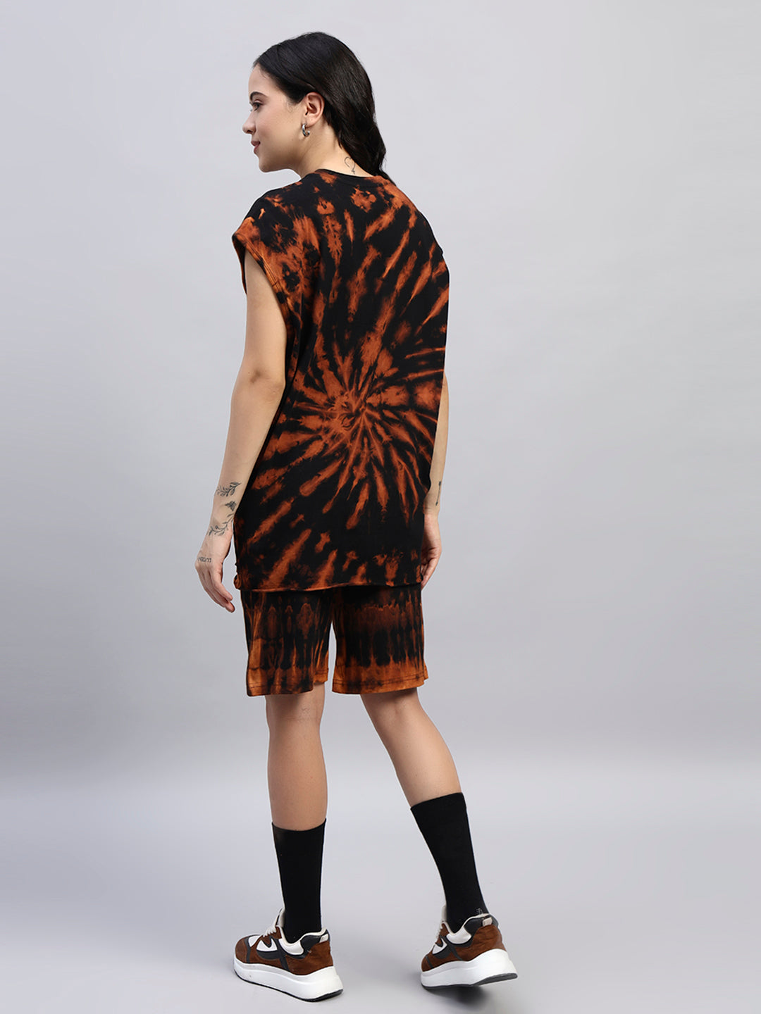 WOMEN'S MUSCLE TEE RIPPED TIE-DYE CO-ORD SET (BLACK)