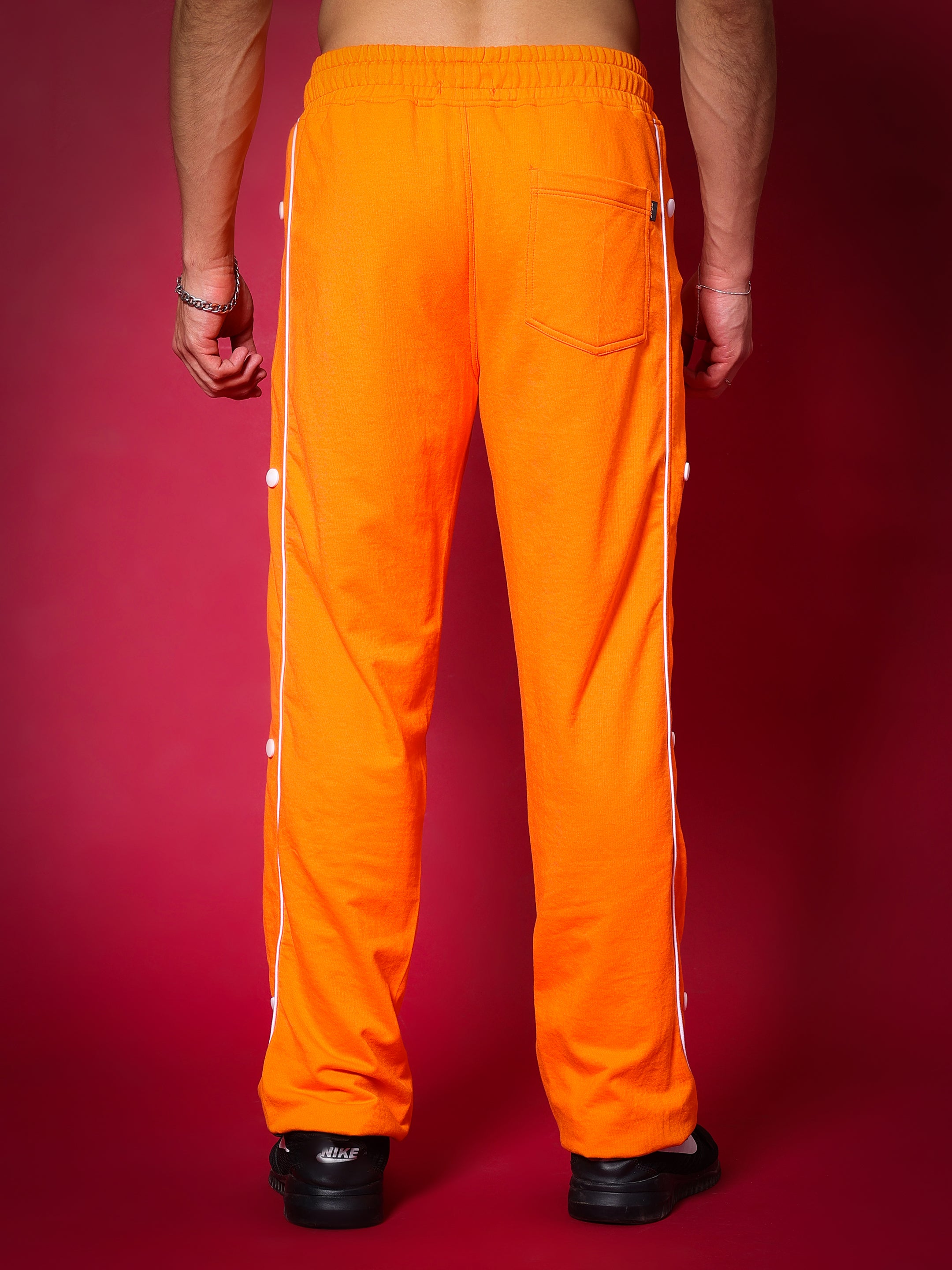 DUDS MOON NIGHT JOGGERS (ORANGE)