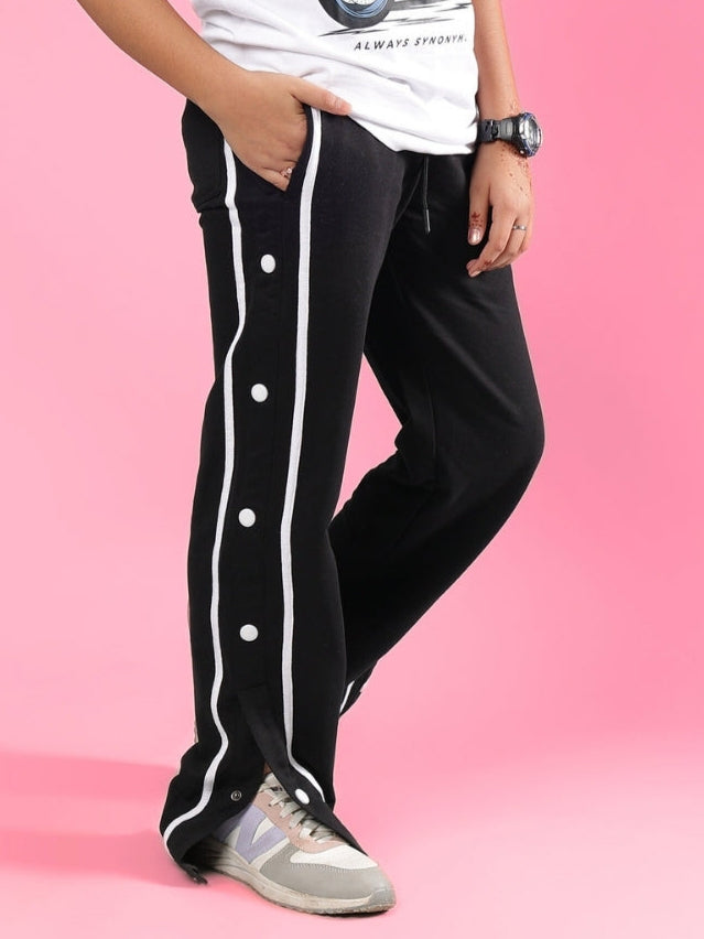 CONTRAST PANEL JOGGER FOR BOYS & GIRLS (BLACK)