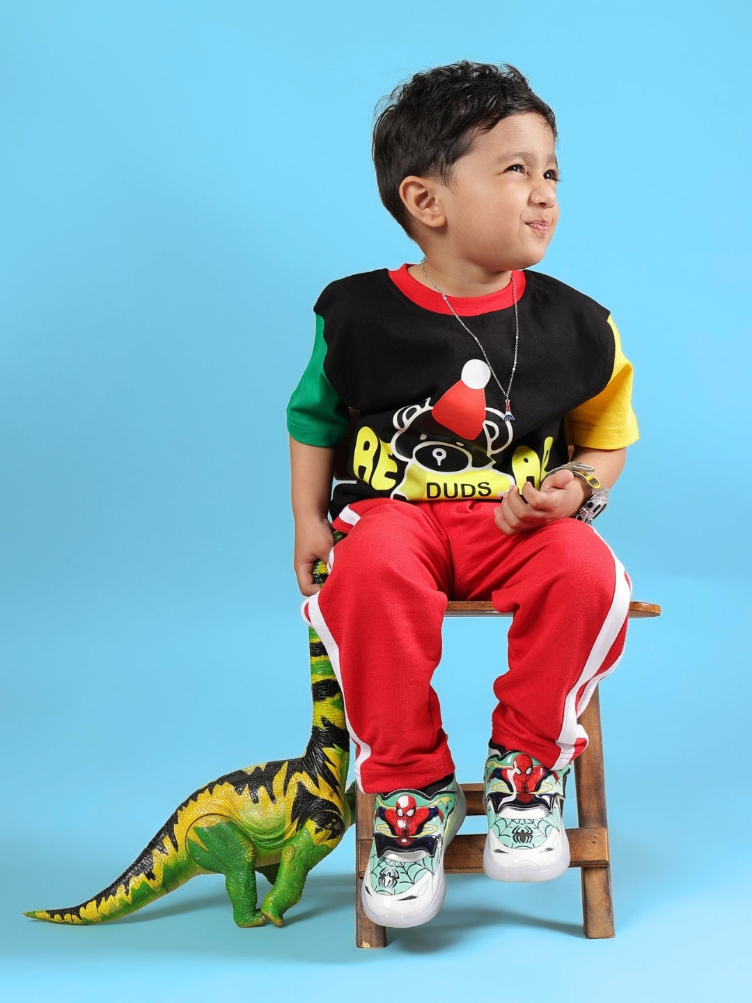 MOCHA CO-ORD FOR BOYS & GIRLS (BLACK RED)