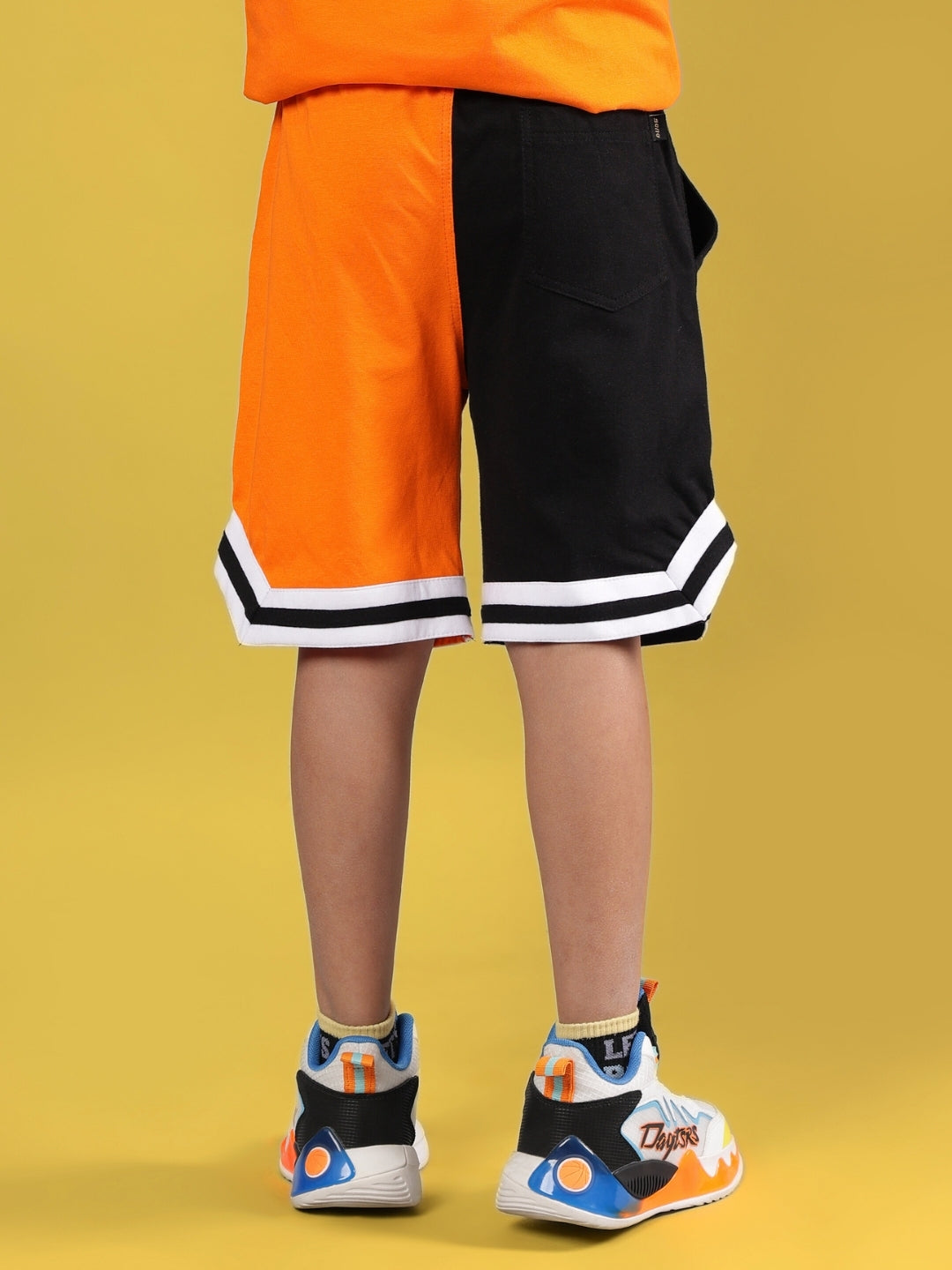 ROGUE RIDER SHORTS FOR BOYS & GIRLS (BLACK-ORANGE)