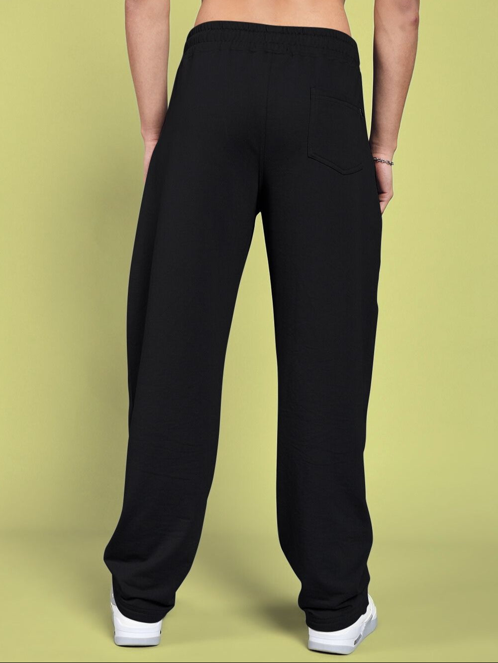 VANILLA RELAXED-FIT JOGGERS (BLACK)