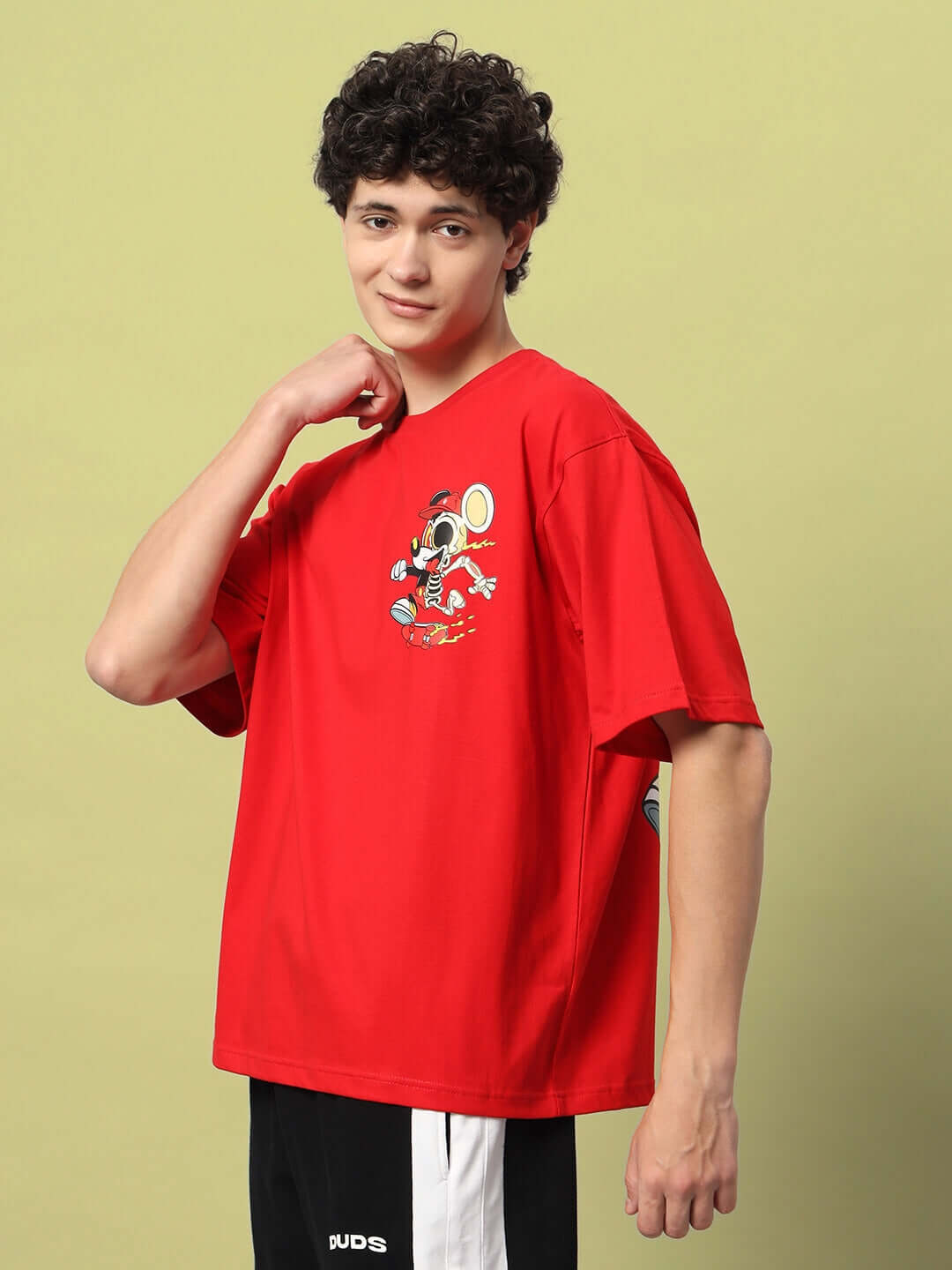 Person wearing MICKEY COTTON OVER-SIZED T-SHIRT RED
