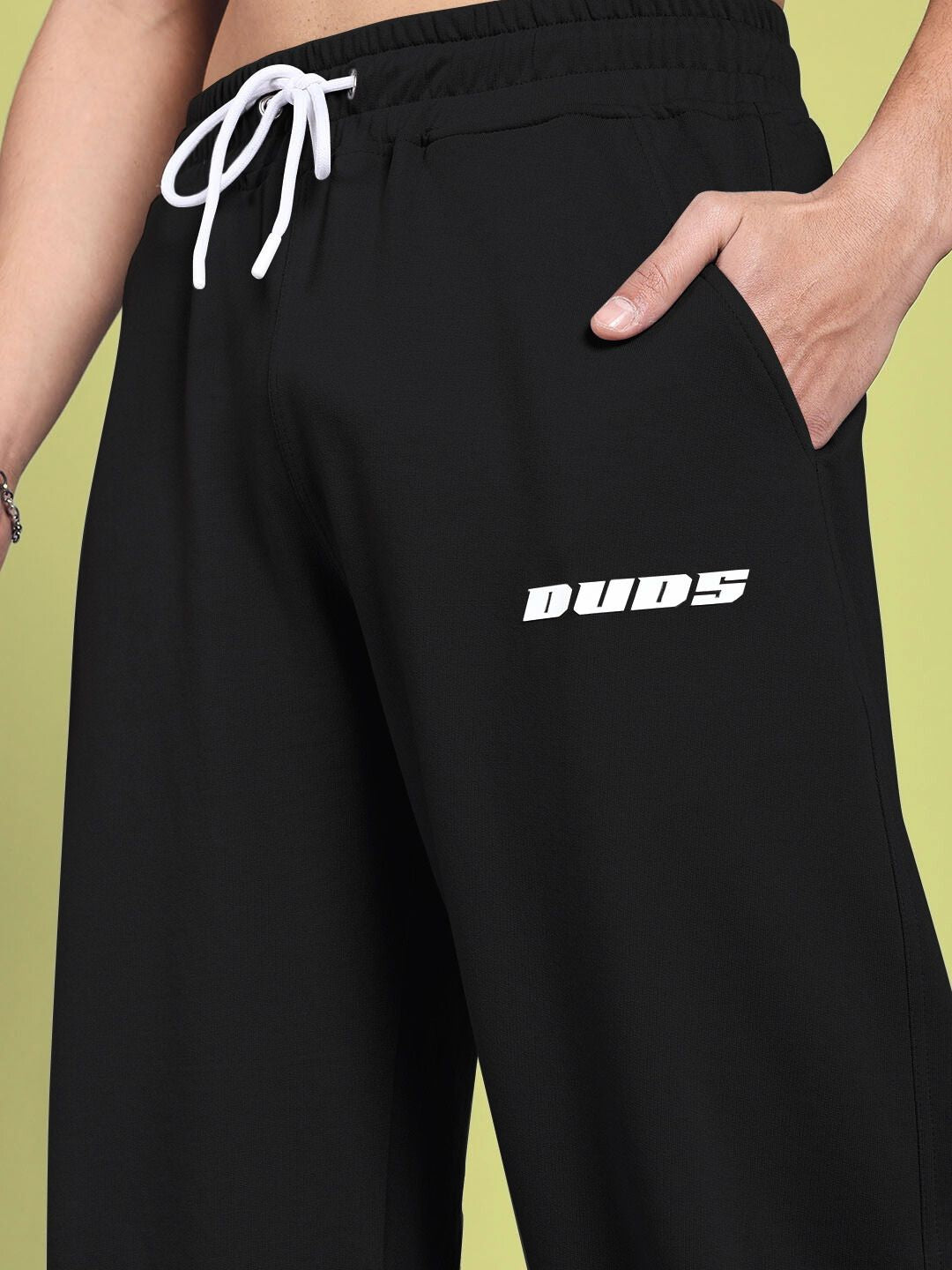 VANILLA RELAXED-FIT JOGGERS (BLACK)