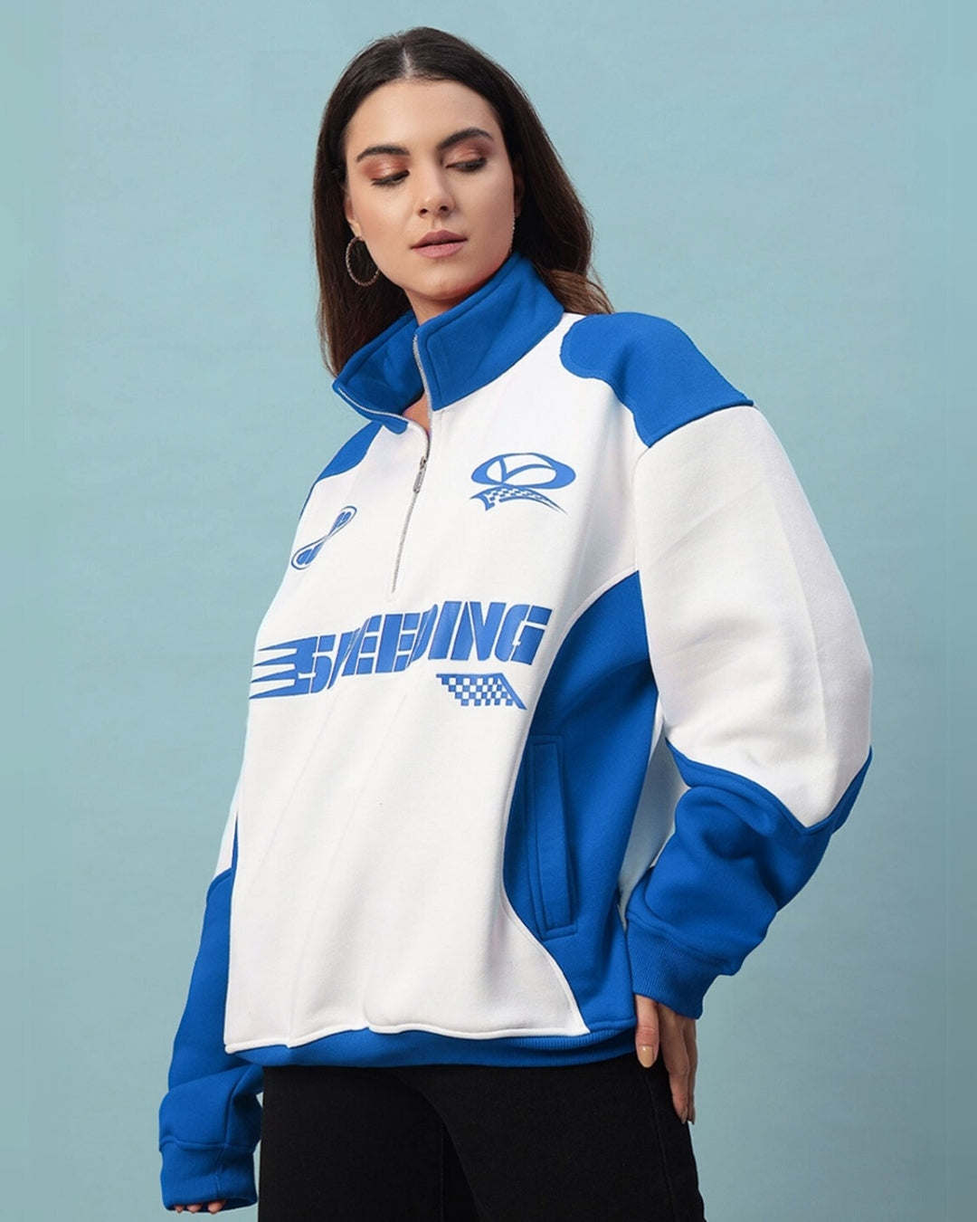 Women's royal blue colorblock jacket, sporty design, relaxed fit fleece, modern style, full sleeves for comfort and warmth.