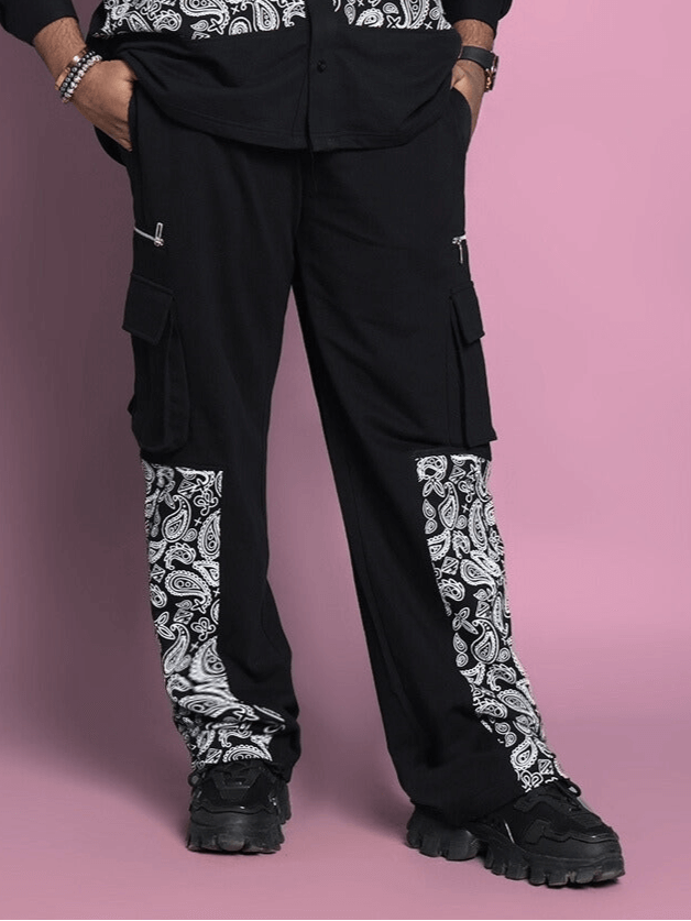 COVE JOGGERS BLACK BANDANA PRINT featuring sleek design and contemporary style for modern comfort.