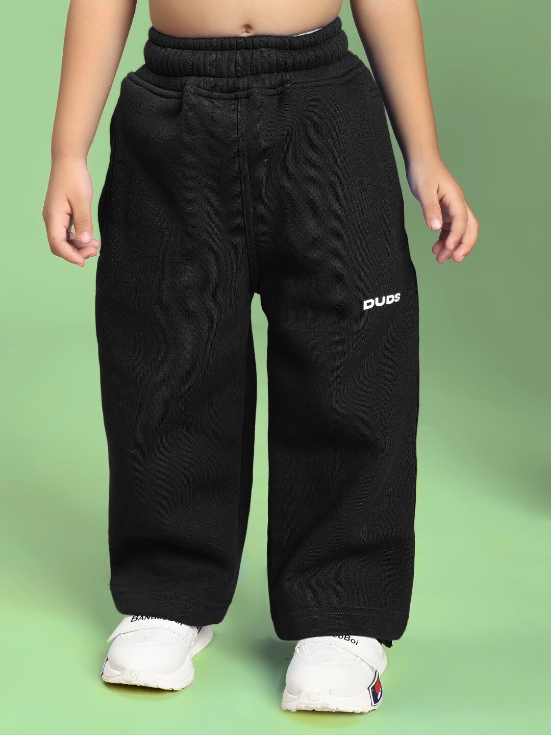 MAKE IT HAPPEN FLEECE JOGGER FOR BOYS AND GIRLS BLACK
