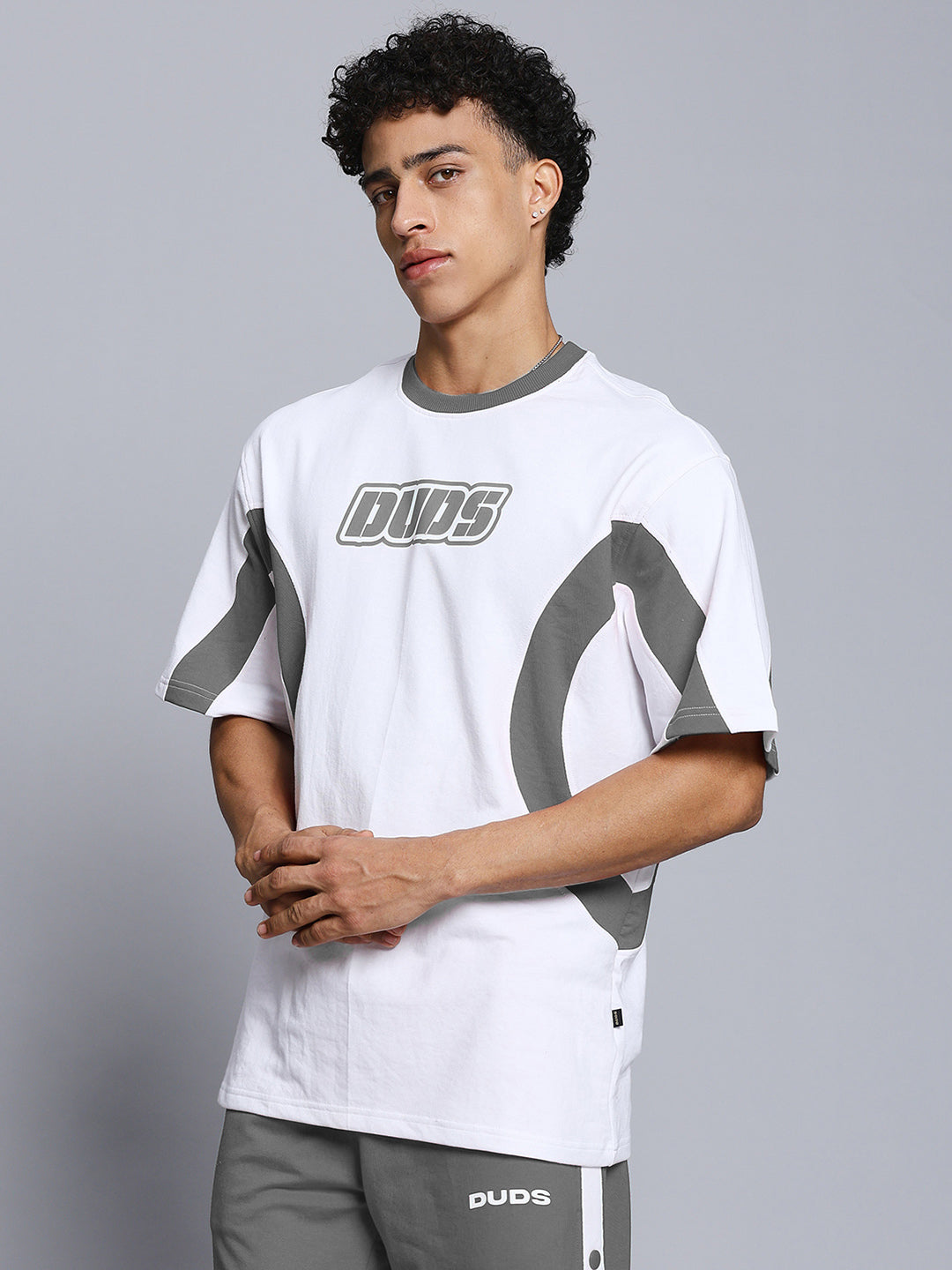 EZEL OVER SIZED T-SHIRT (WHITE-GREY)