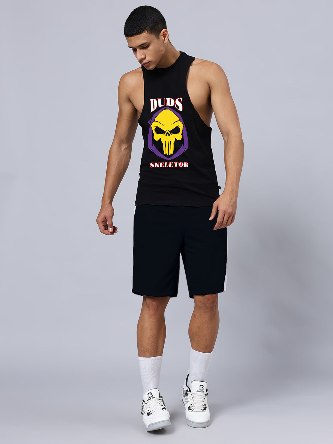 CRUNCH REGULAR FIT SHORTS (BLACK)