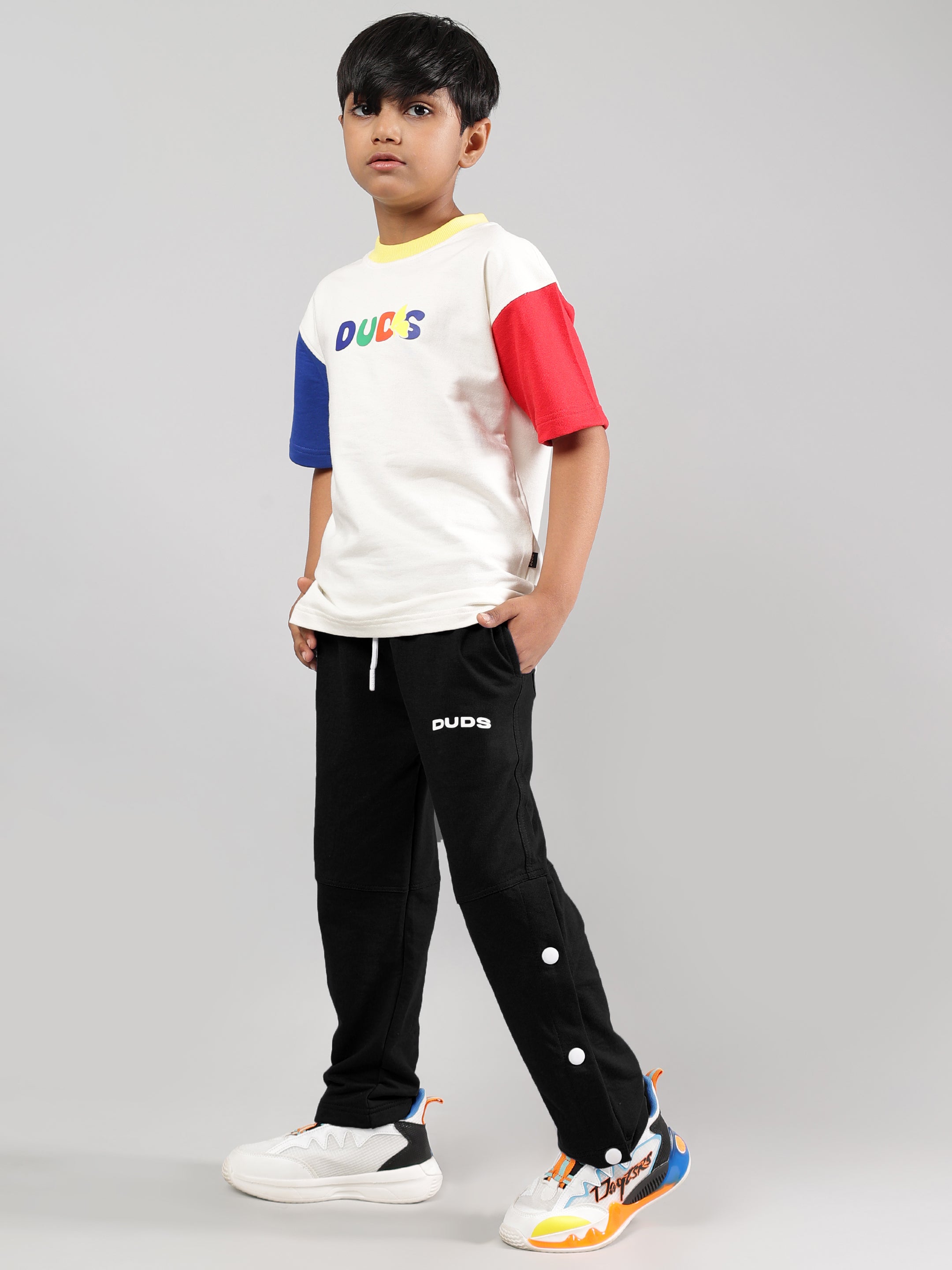 ADONIS CO-ORD FOR BOYS & GIRLS (OFF WHITE-BLACK)