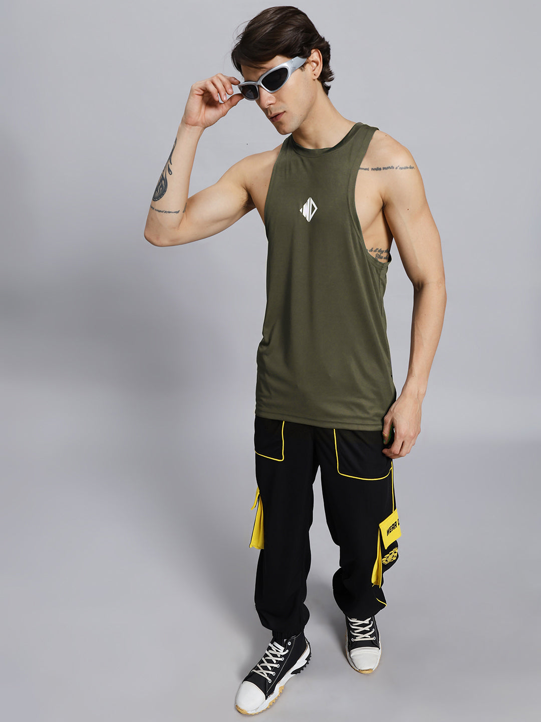 WD STRINGER GYM T-SHIRT (GREEN)