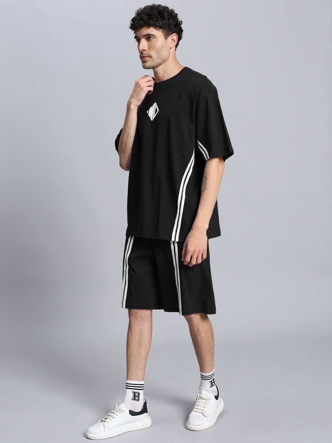 OUTLOOK SUMMER CO-ORD SHORTS SET (BLACK)