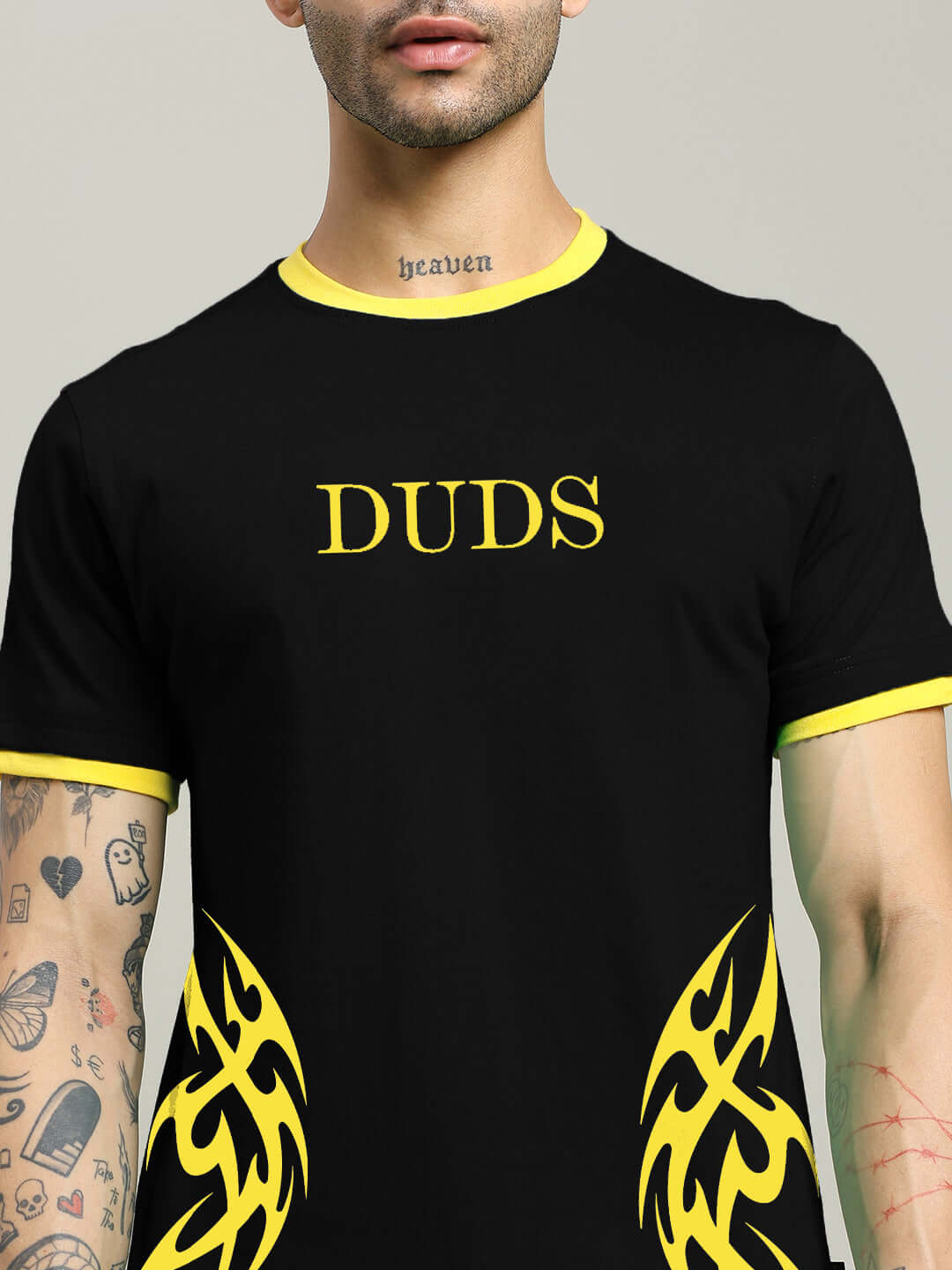 NIMO REGULAR FIT T-SHIRT BLACK with bold design and yellow accents.