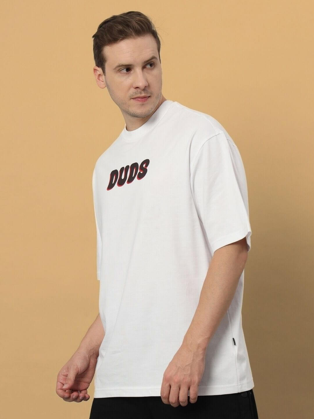 Carino over-sized t-shirt white with premium heavy gauge fabric, 100% cotton, shown on a model.
