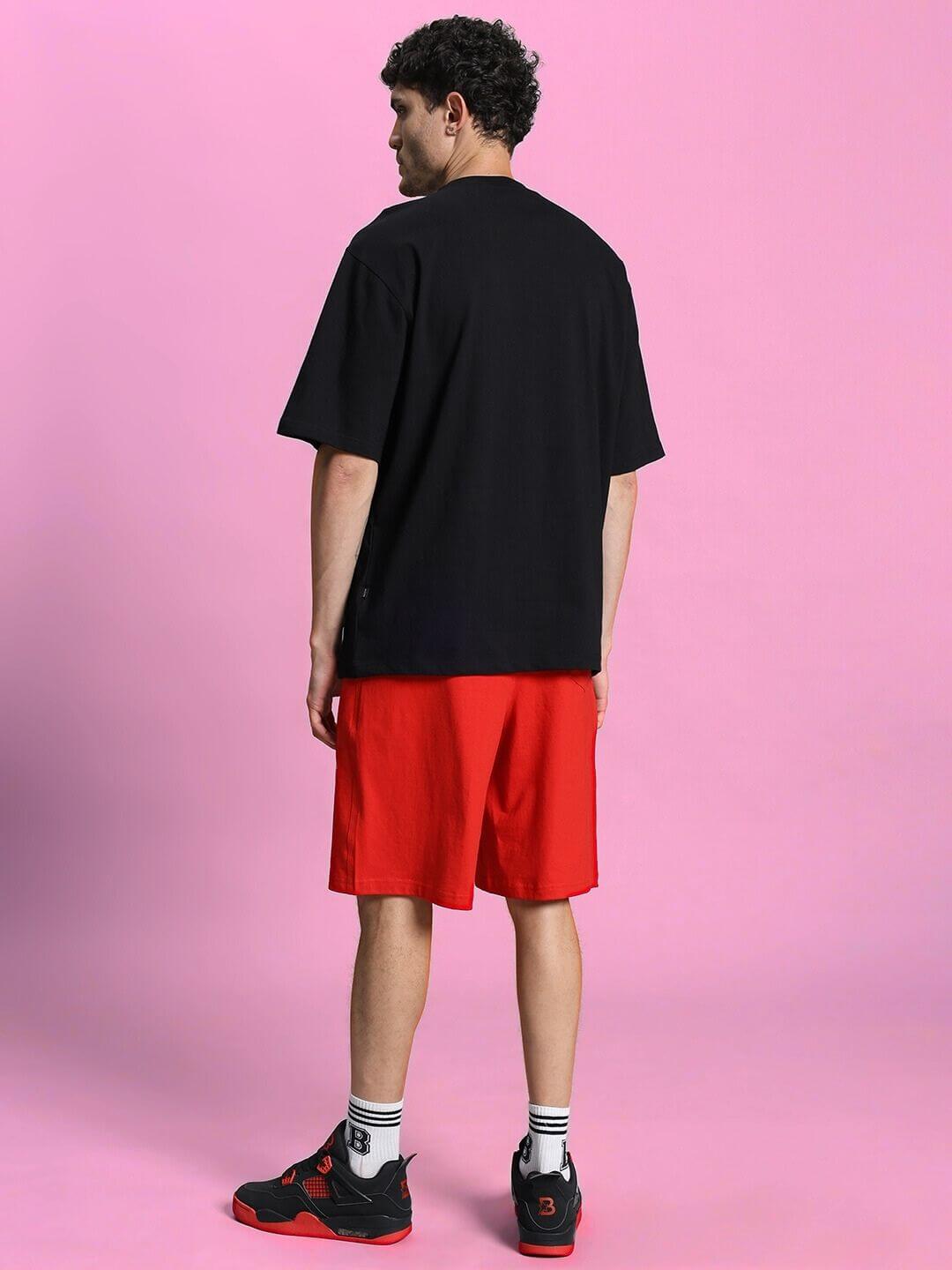COLUMBIA 22 PRINT SUMMER CO-ORD SET BLACK RED casual street-style oversized t-shirt and shorts, back view on model
