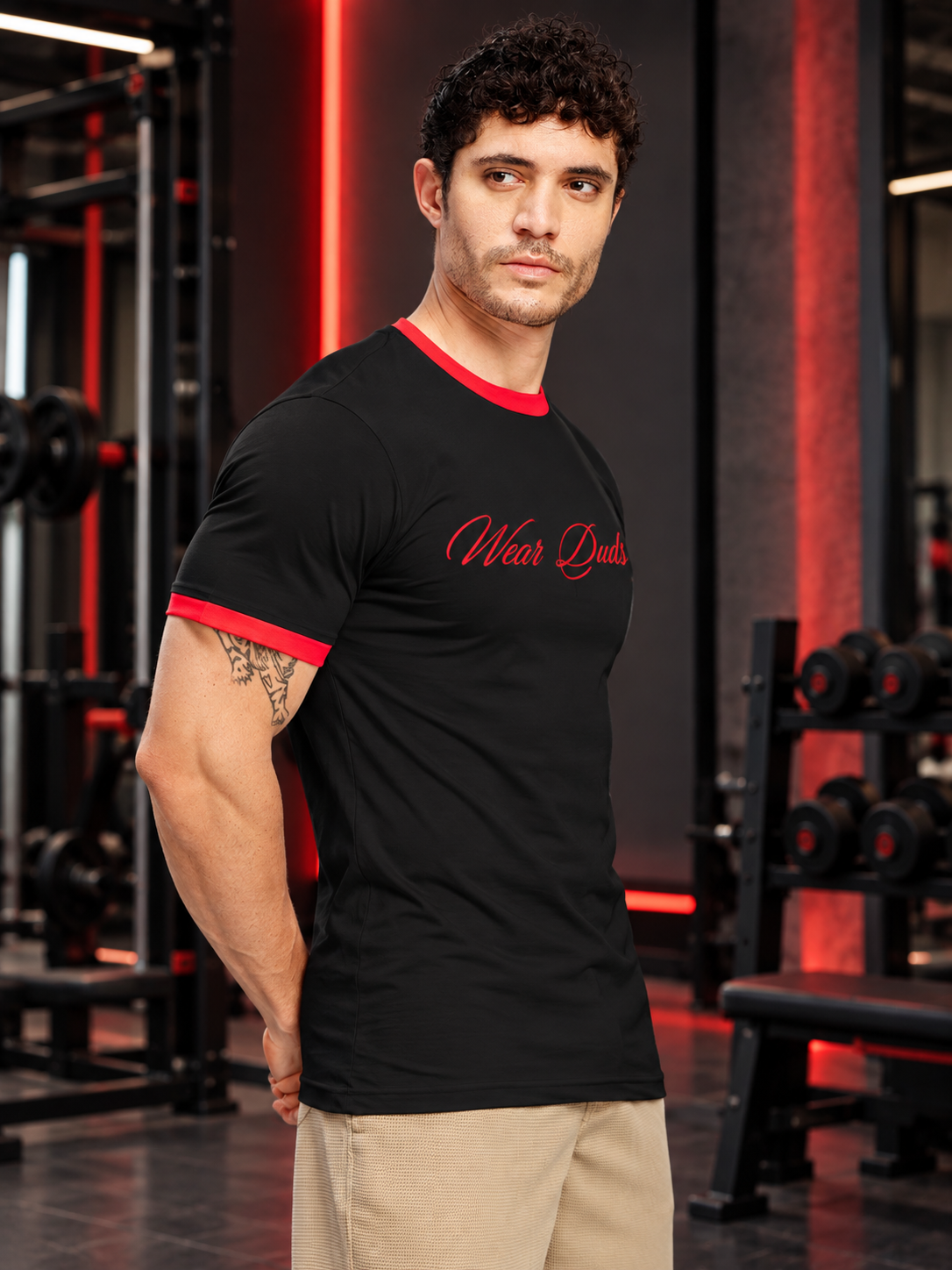 EMBROIDERED GRAPHIC FIT T-SHIRT BLACK