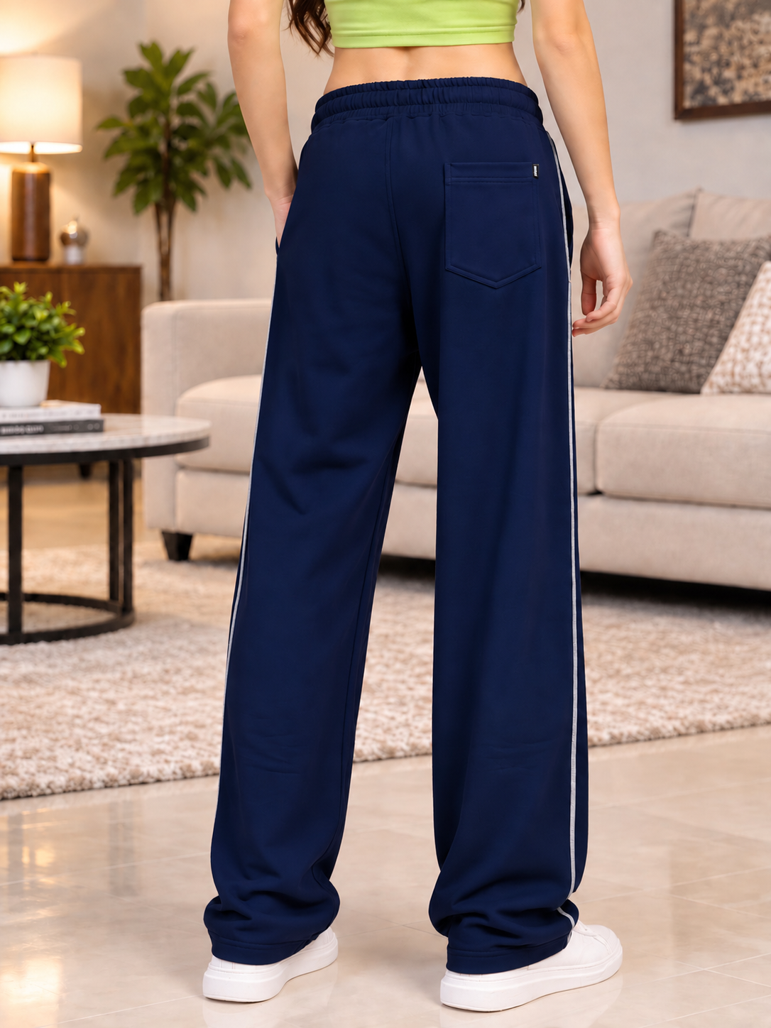 WOMEN BEAT MODE FIT JOGGERS NAVY BLUE
