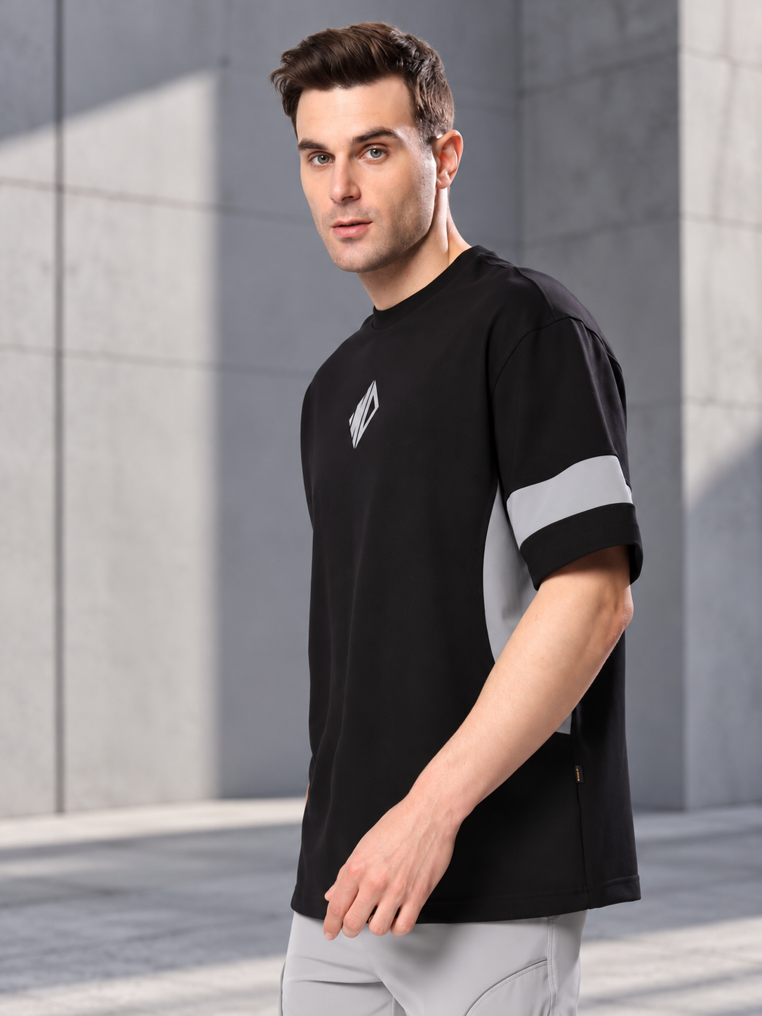 WD GORBCORE OVERSIZED T-SHIRT BLACK GREY
