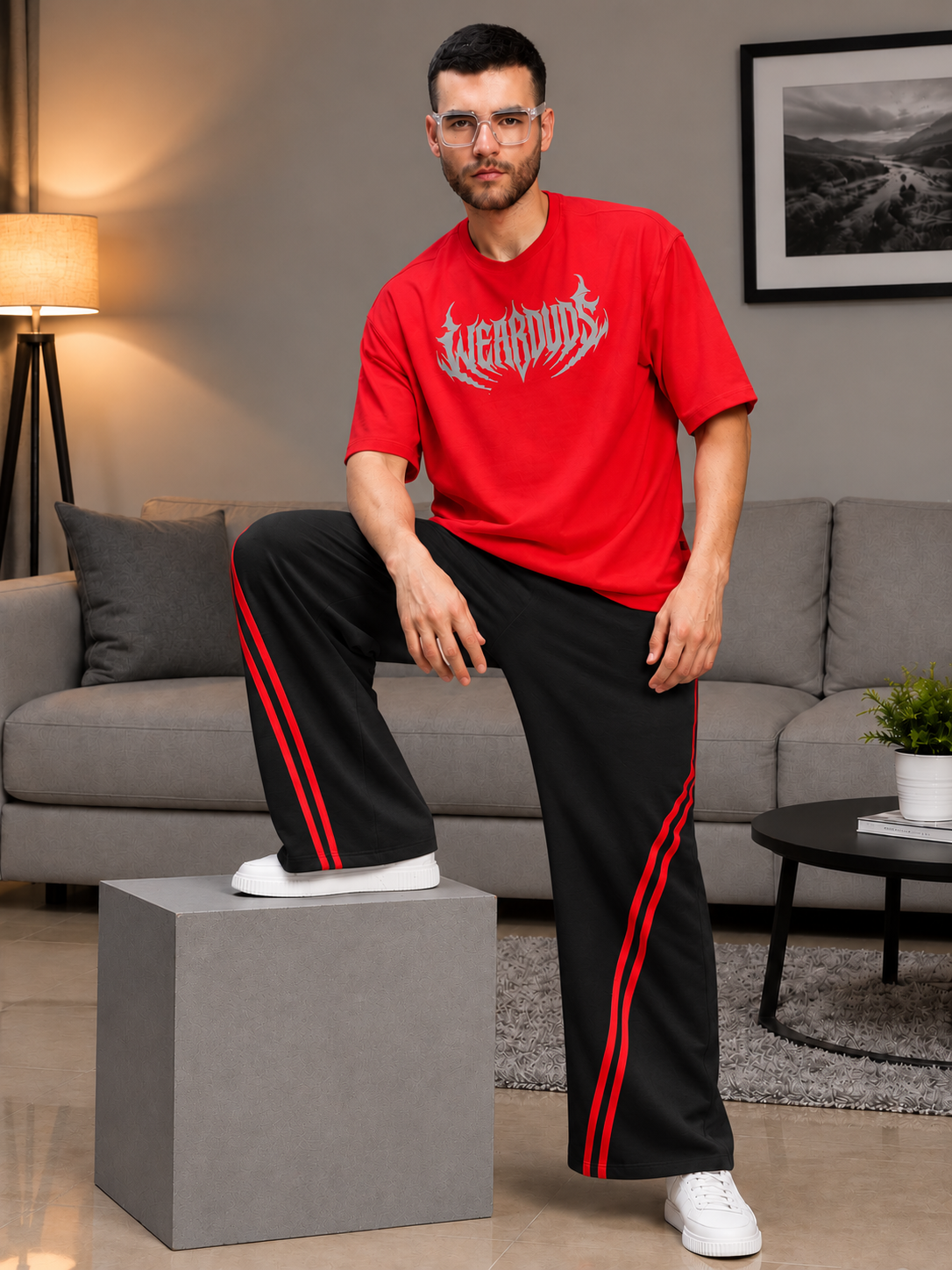 SNOW STREETWEAR BAGGY JOGGERS BLACK