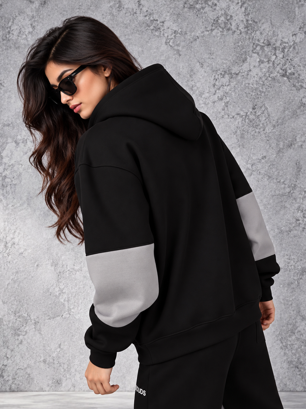 WOMEN WD GORBCORE HOODIE BLACK-GREY