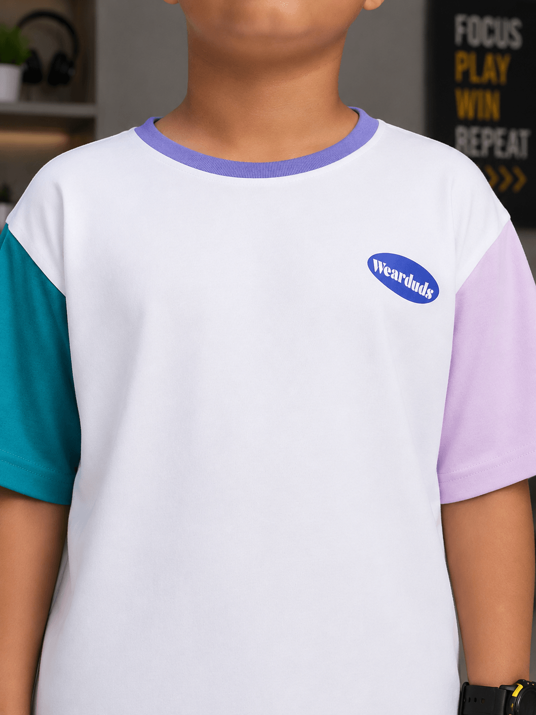 CHILL T-SHIRT FOR BOYS GIRLS WHITE MULTI featuring a vibrant white and multi-colour design for kids.