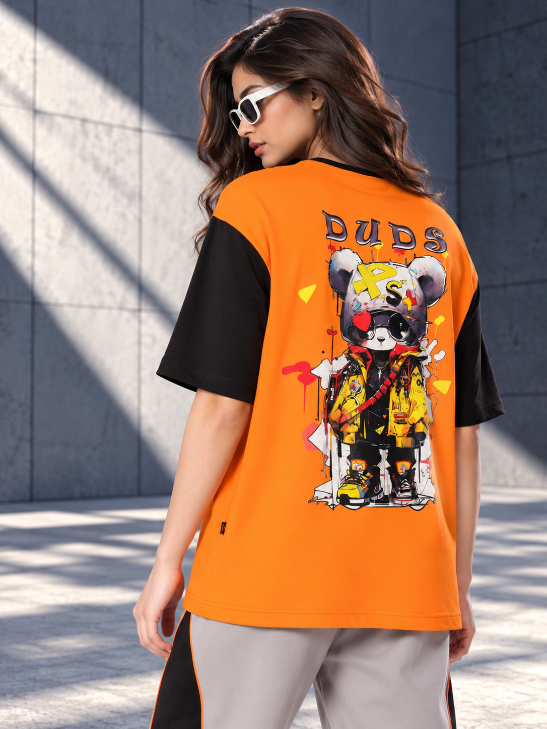 WOMEN COOL TEDDY OVERSIZED T-SHIRT ORANGE BLACK