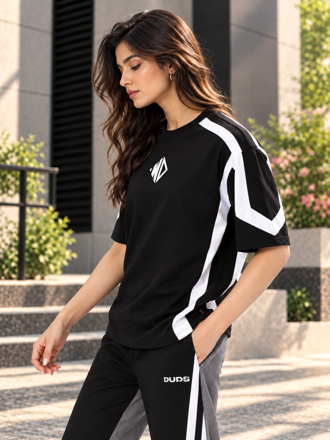 WOMEN RUGBY OVER-SIZED T-SHIRT BLACK WHITE
