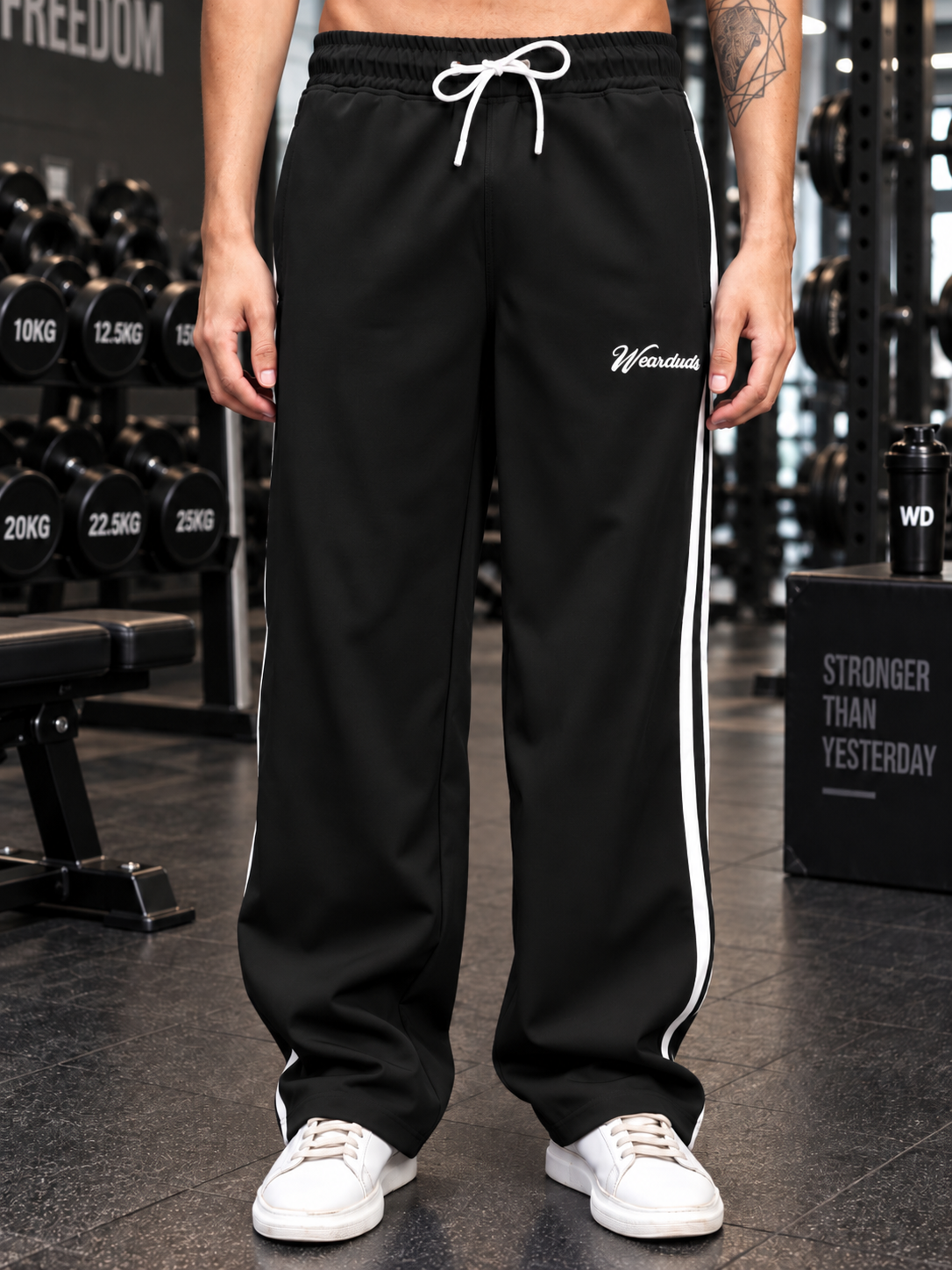 SPORTY ZIP UP RELAXED FIT CO-ORD SET BLACK