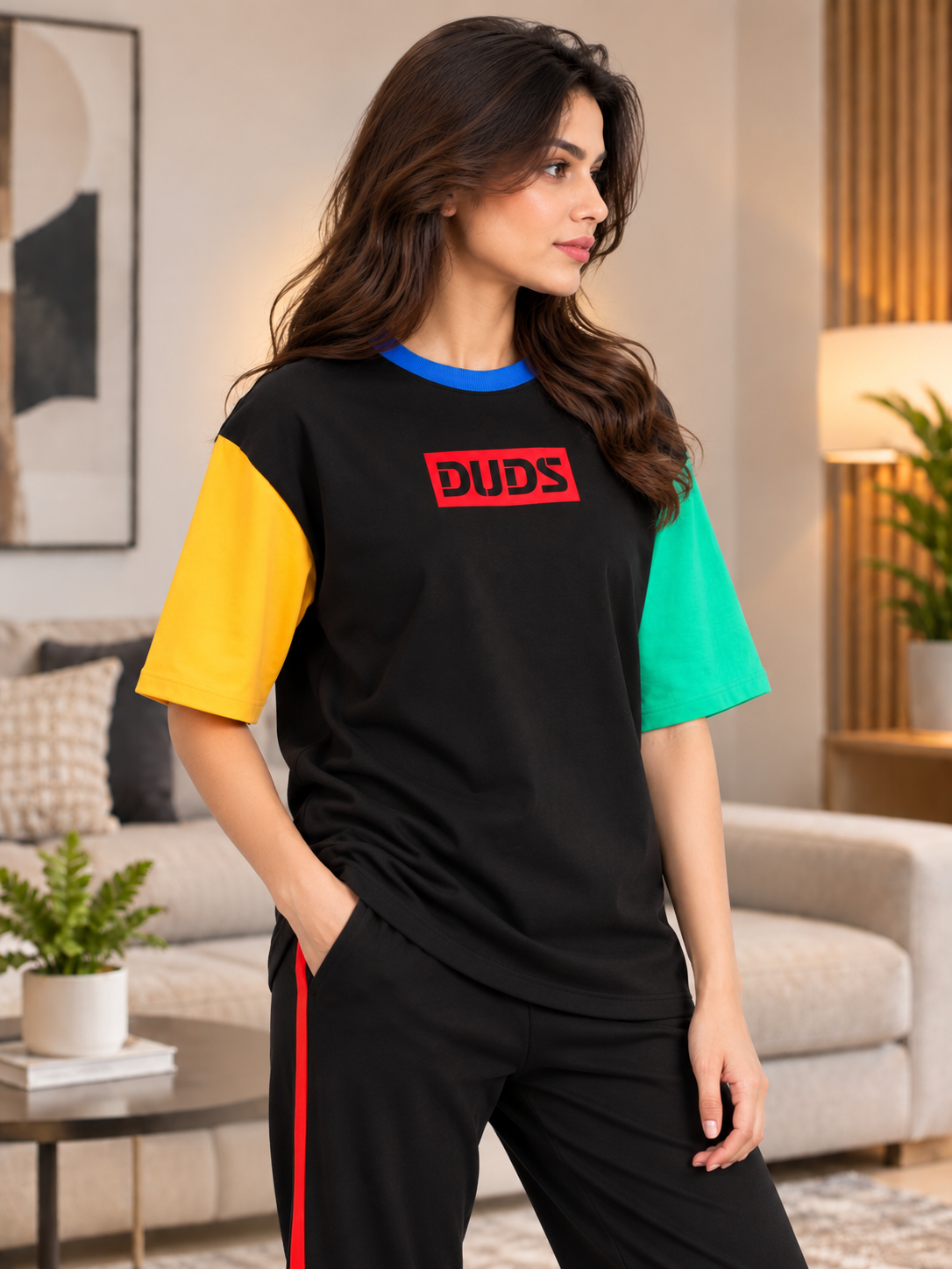 WOMEN CHROMA COLOR BLOCKED OVERSIZED T-SHIRT BLACK