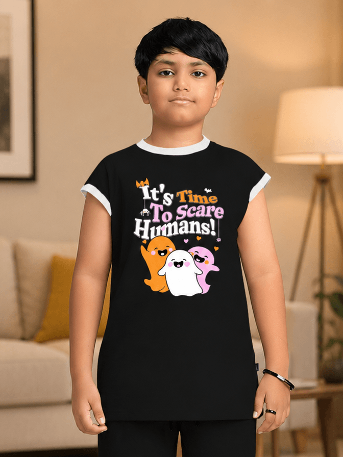 HALLOWEEN GRAPHIC PRINT T-SHIRT FOR BOYS GIRLS BLACK featuring playful ghost designs.