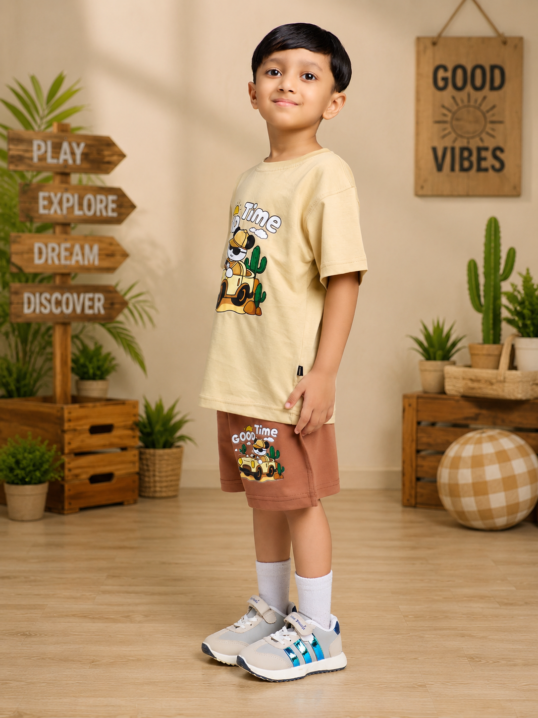 GOOD TIME PRINT CO-ORD FOR BOYS GIRLS BEIGE BROWN