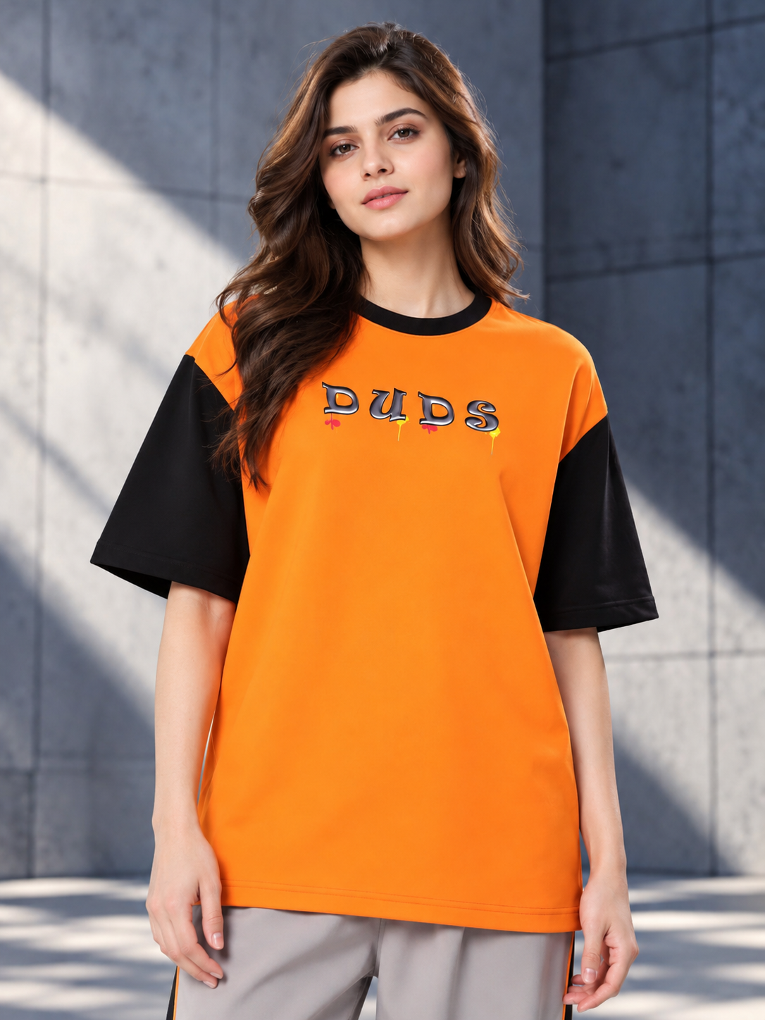 WOMEN COOL TEDDY OVERSIZED T-SHIRT ORANGE BLACK